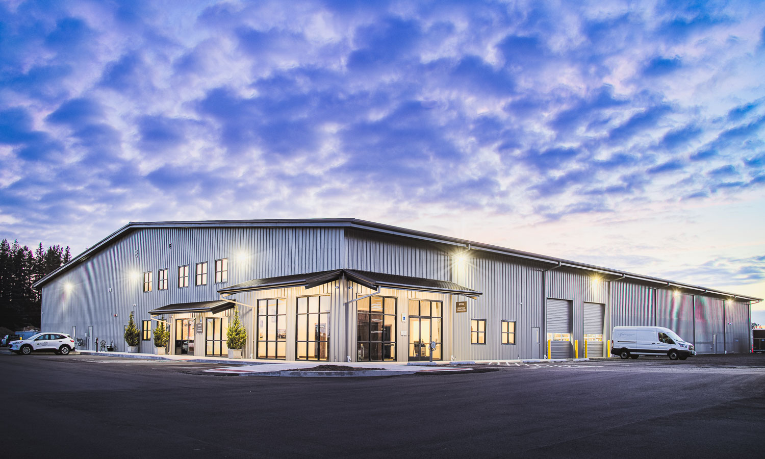 Salem Oregon Commercial Contractor for Steel Buildings -97330